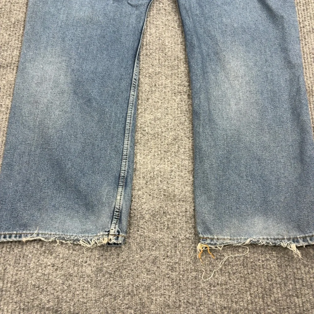 Levi's‎ Jeans Mens 40x30 Blue 100% Cotton 559 Relaxed Straight Frayed Hem Casual